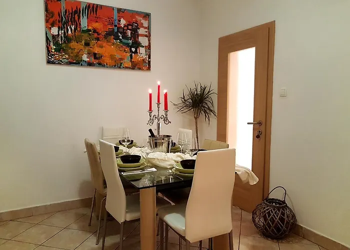 Elegance Mary 公寓