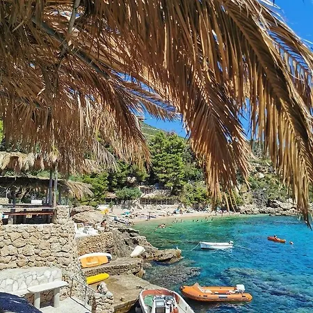 アパート Elegance Mary *