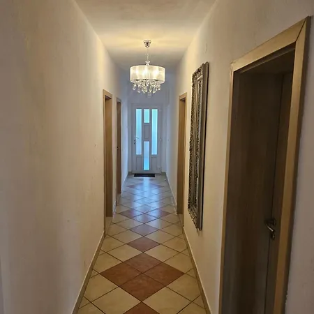 アパート Elegance Mary *