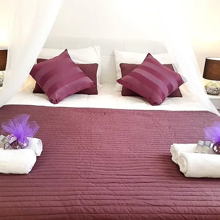 Elegance Suite Mary Apartment