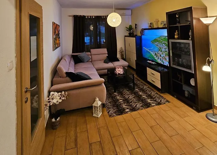 아파트 Elegance Mary 오레비츠