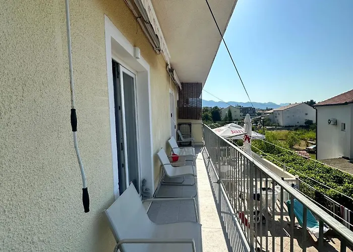 아파트 Elegance Mary