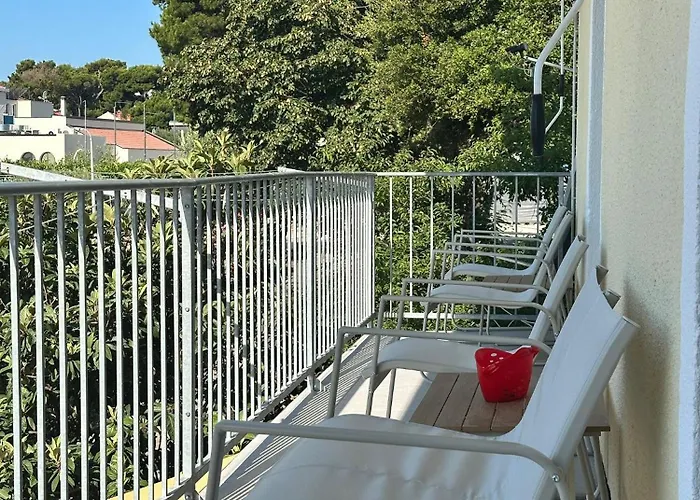 Elegance Mary * 오레비츠